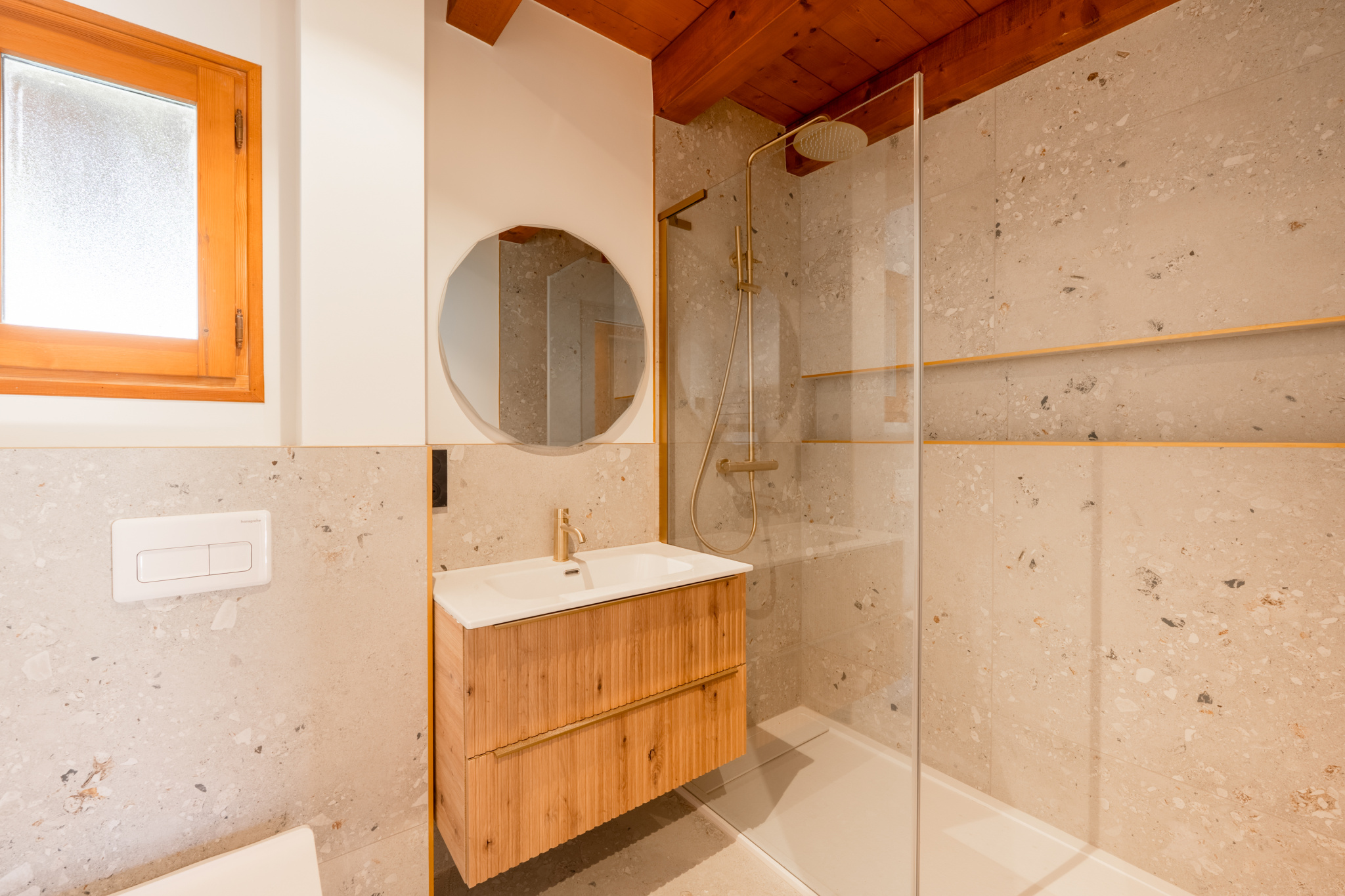 Maison / Villa de 150 m2 comprenant 5 pièces