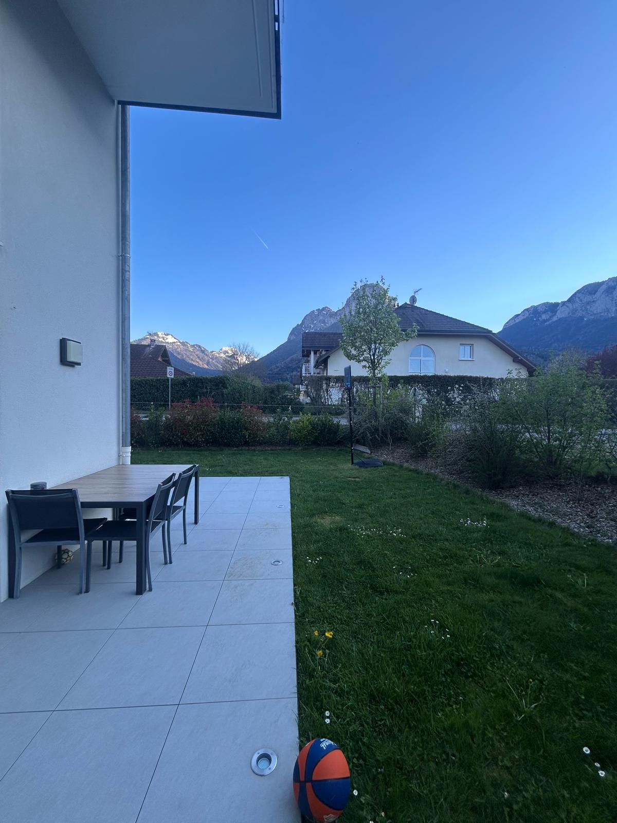Appartement disponible à la vente à Doussard