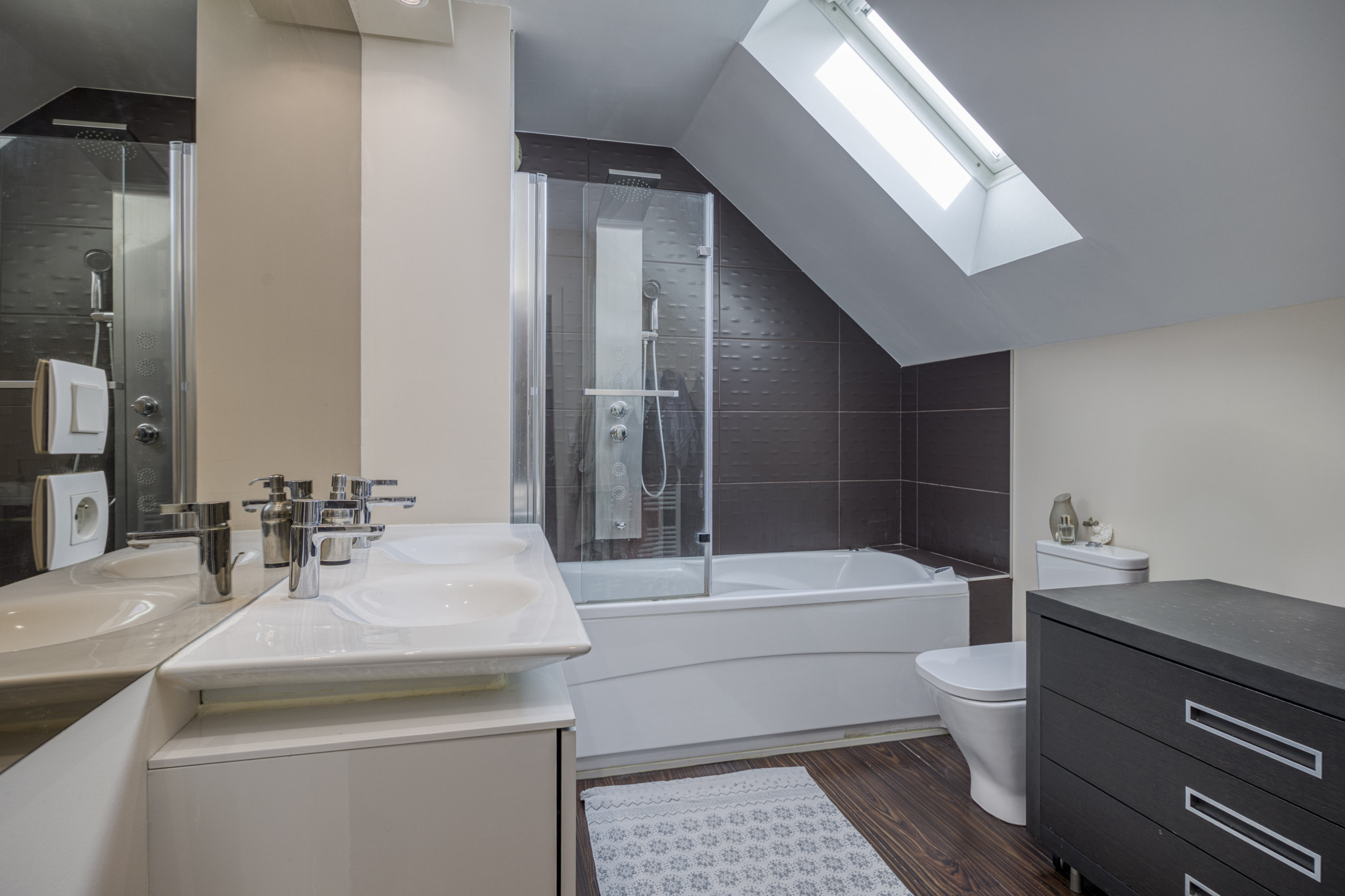 L'agence Leman property vous propose un Appartement à la vente