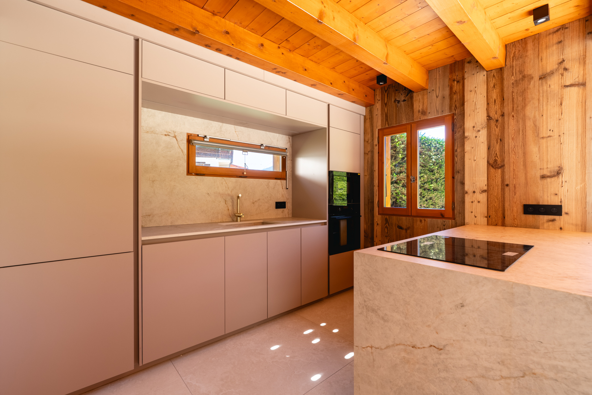 L'agence Leman property vous propose un Maison / Villa à la vente