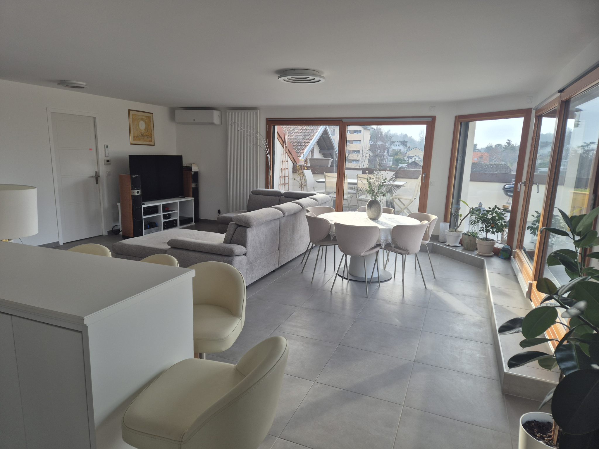 Appartement disponible à la vente à Évian les Bains