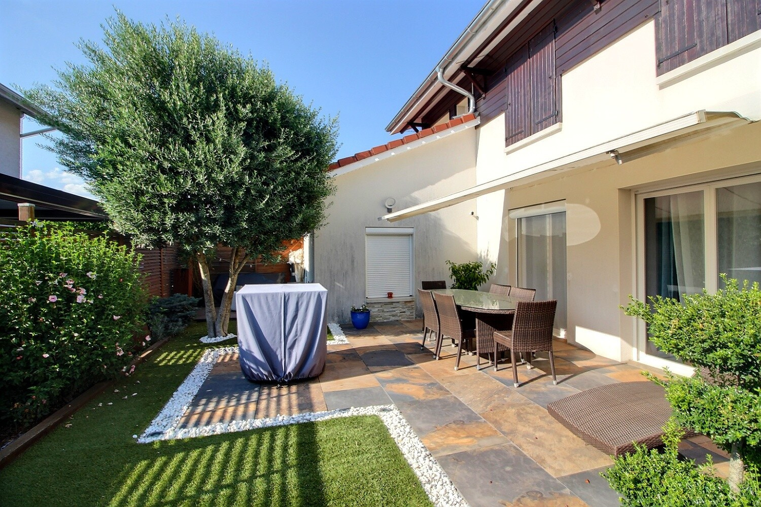 Location Maison Mitoyenne Meublée DOUVAINE