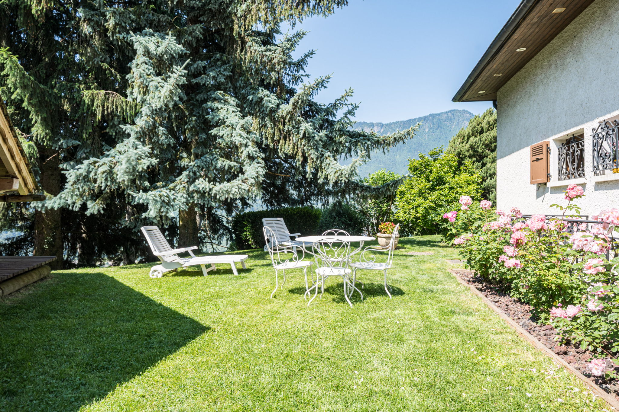 L'agence Leman property vous propose un Maison / Villa à la vente
