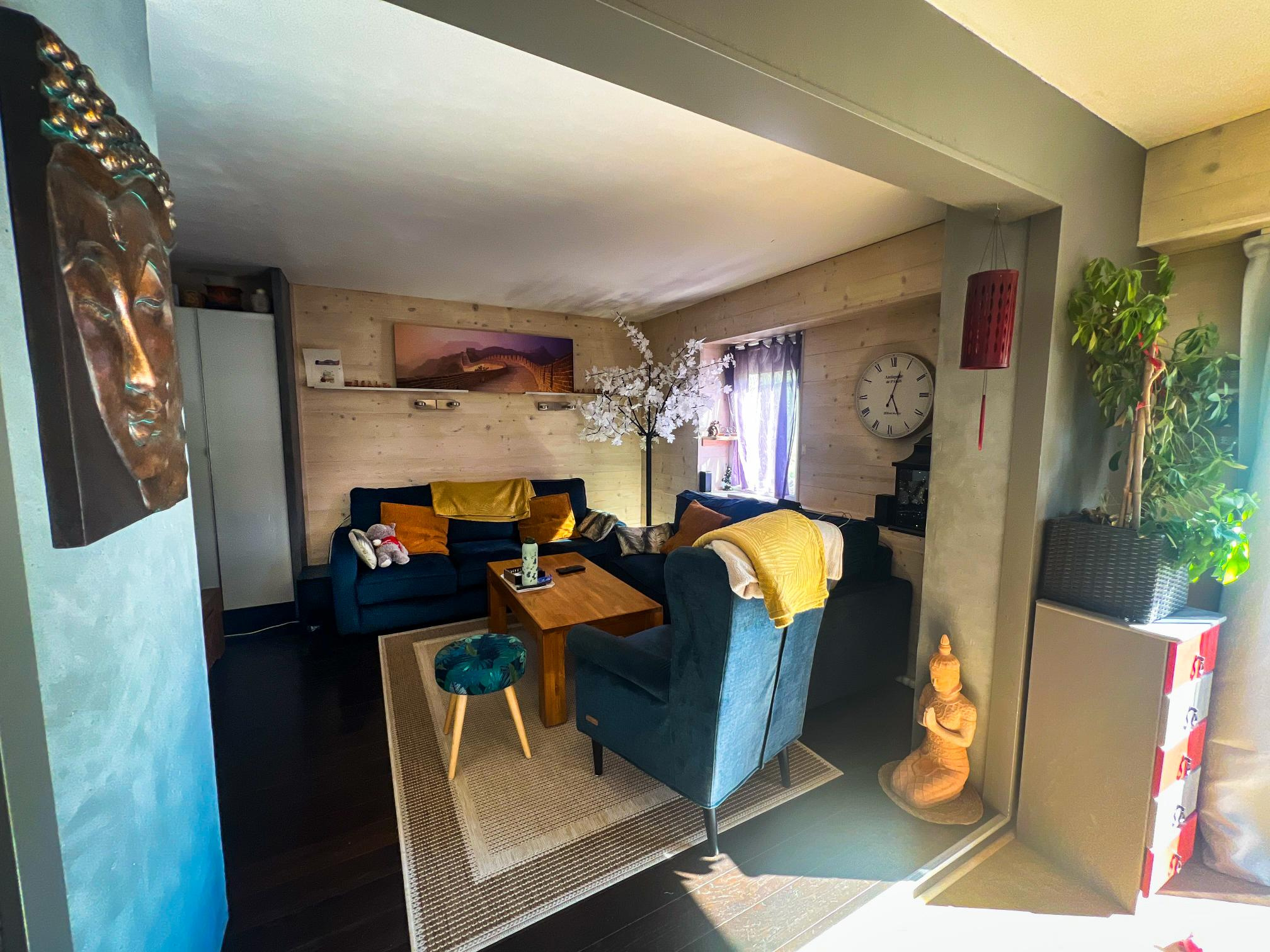 Maison / Villa de 160 m2 comprenant 6 pièces